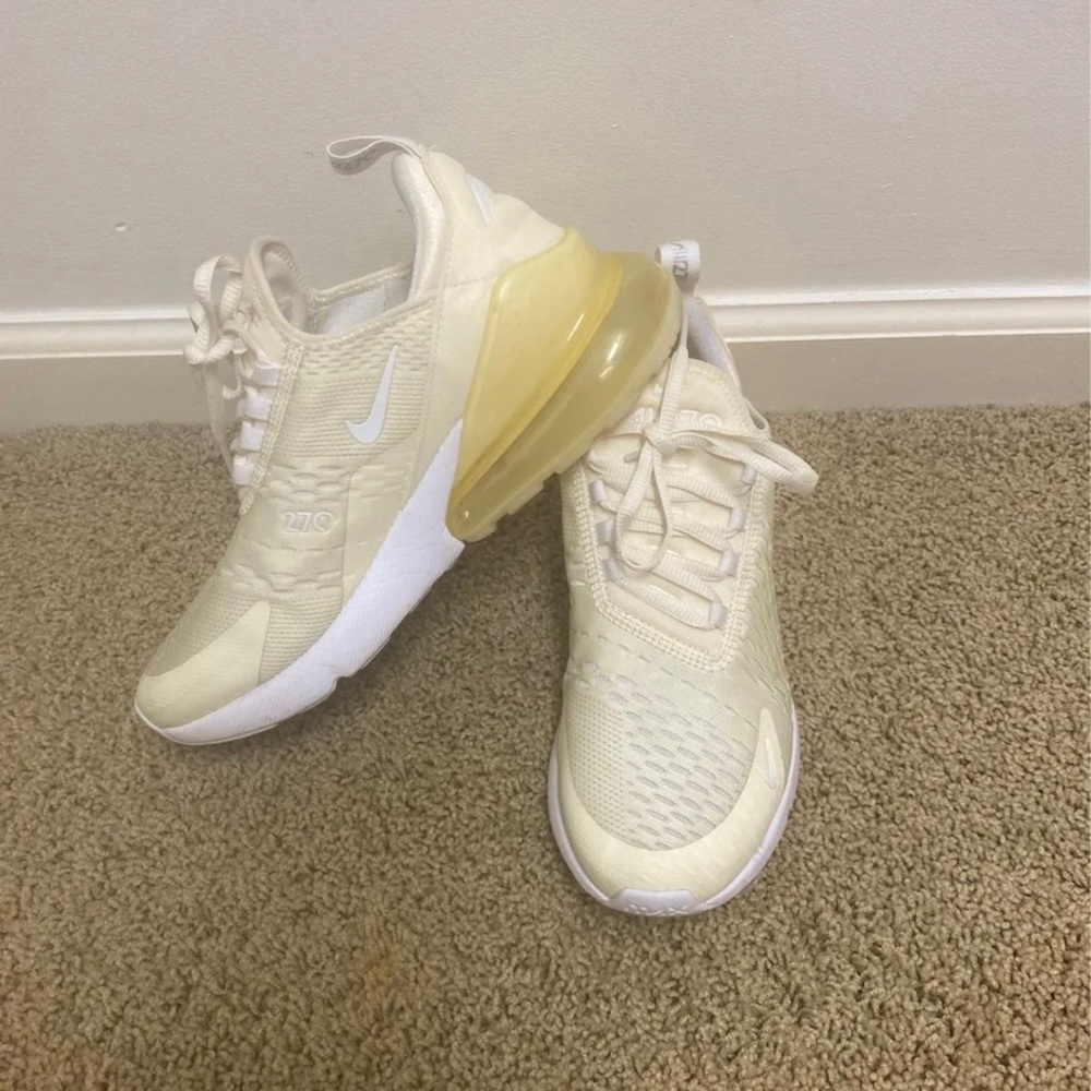 Nike AirMax 270
